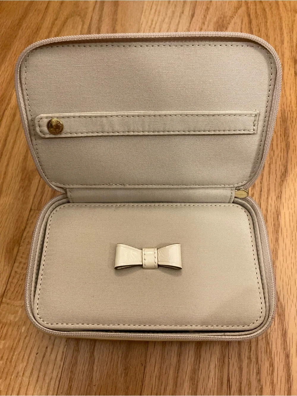 Coach Jewelry Holder Calla Lilly Collection